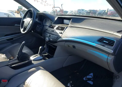 2008 Honda Accord 2.4 Ex-L z USA, uszkodzony, nr VIN 1HGCP26818A034392